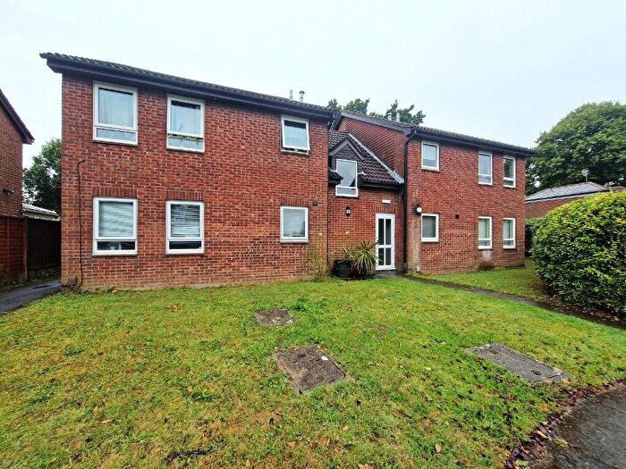 Studio To Rent In St. George Close, Bursledon, SO31