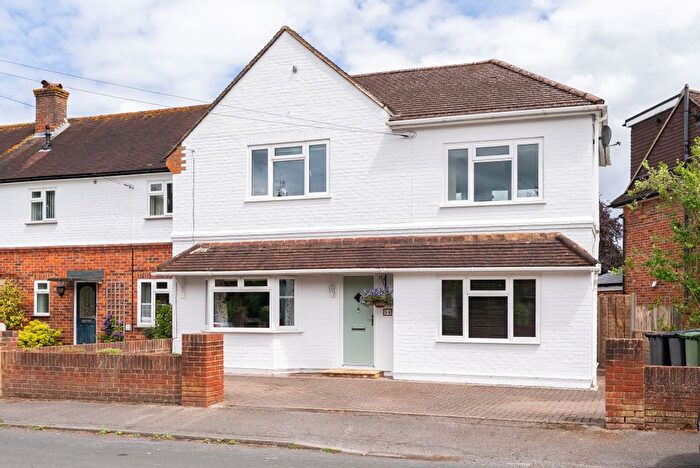 3 Bedroom Semi-Detached House For Sale In Oakdene Road, Brockham, RH3