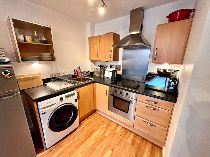 1 Bedroom Flat For Sale In George Street, Birmingham, B3