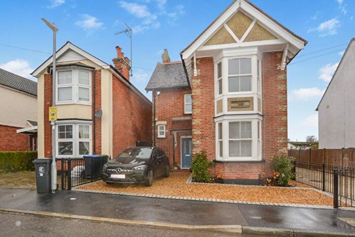 3 Bedroom Detached House To Rent In Cloverly Road, Ongar, Essex, CM5