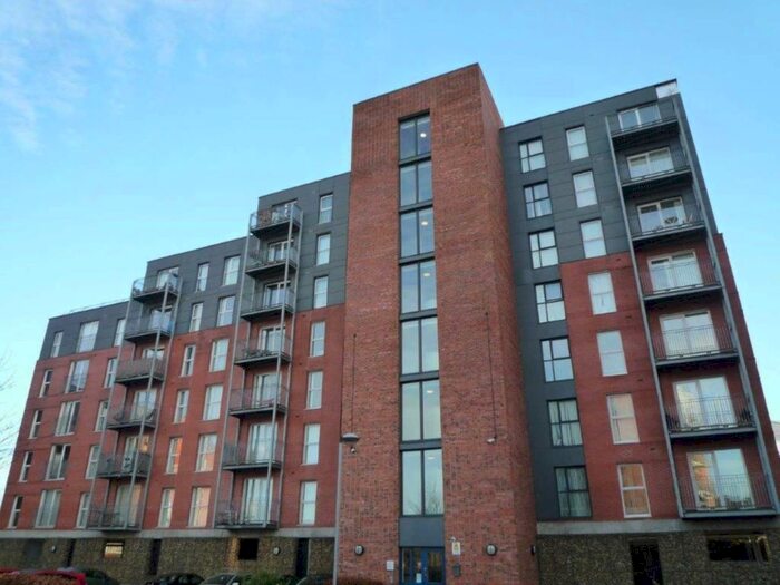 2 Bedroom Flat To Rent In Stillwater Drive, Sportcity, Manchester, M11