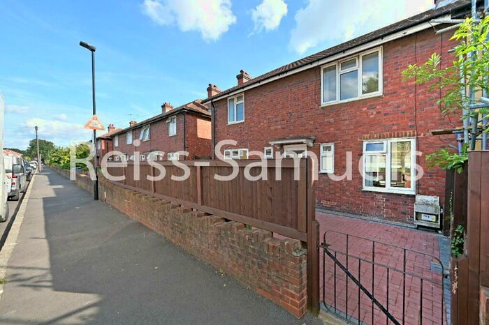 4 Bedroom End Of Terrace House To Rent In Godbold Road, London, E15