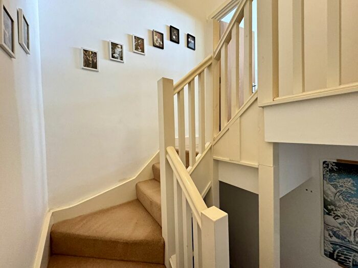 1 Bedroom Flat For Sale In Kilvey Terrace, St. Thomas, Swansea, City And County Of Swansea., SA1