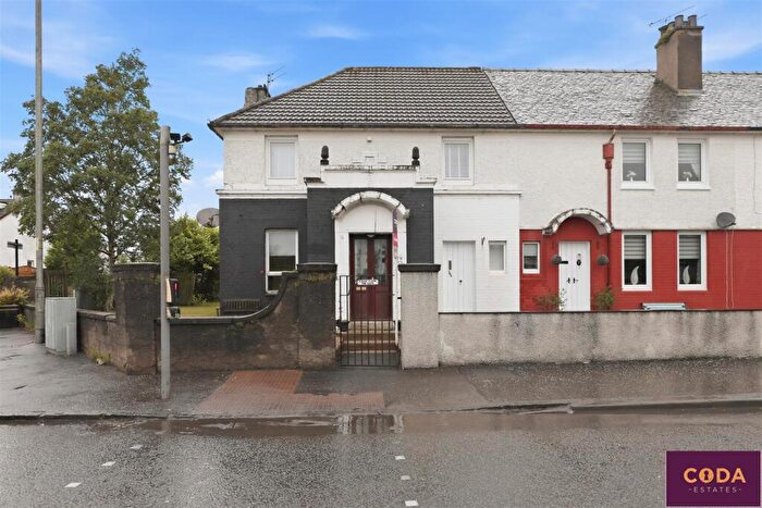 3 Bedroom Flat For Sale In Cumbernauld Road, Stepps, G33