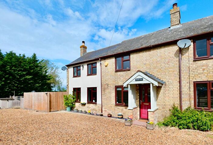 3 Bedroom Semi-Detached House For Sale In Warboys Road, Pidley, Huntingdon, PE28