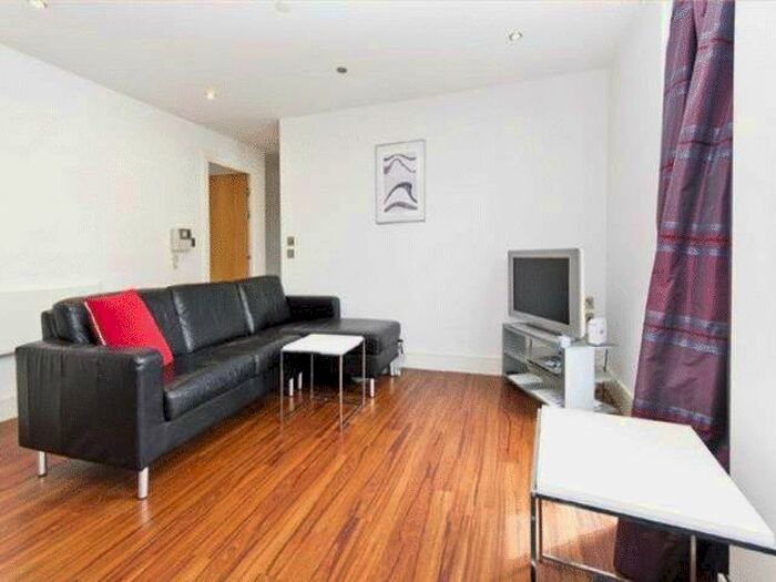 2 Bedroom Apartment To Rent In The Ropewalk, Nottingham, NG1