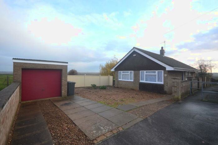 2 Bedroom Detached Bungalow To Rent In Keats Close, Earls Barton, Northampton, NN6