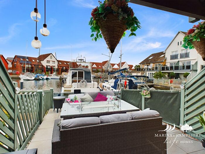 3 Bedroom Town House For Sale In Bryher Island, Port Solent, Portsmouth, PO6