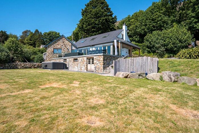 5 Bedroom Detached House For Sale In Llanbedrog, Pwllheli, LL53