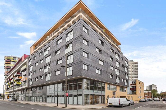 1 Bedroom Apartment For Sale In Biggerstaff Road, London, E15