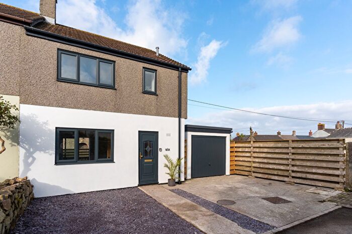 3 Bedroom Detached House For Sale In Levant Close, Penzance, TR19