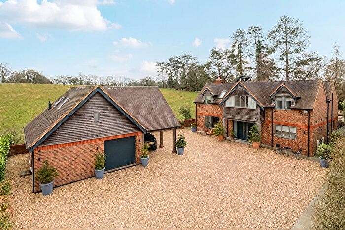 3 Bedroom Detached House For Sale In Furzen Lane, Ellens Green, RH12