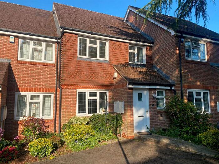 3 Bedroom Terraced House For Sale In Springvale Close, Great Bookham, KT23