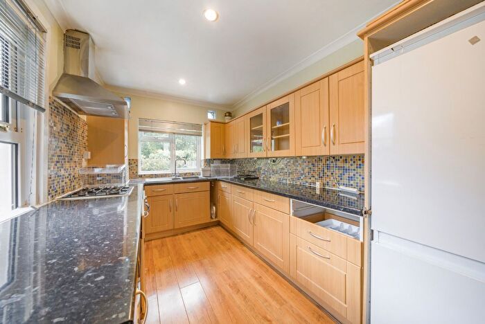 3 Bedroom End Of Terrace House To Rent In Algernon Road, Lewisham, London, SE13