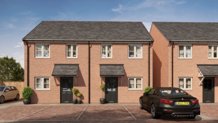 2 Bedroom Semi Detached House For Sale In Manthorpe Chase, Grantham, NG31