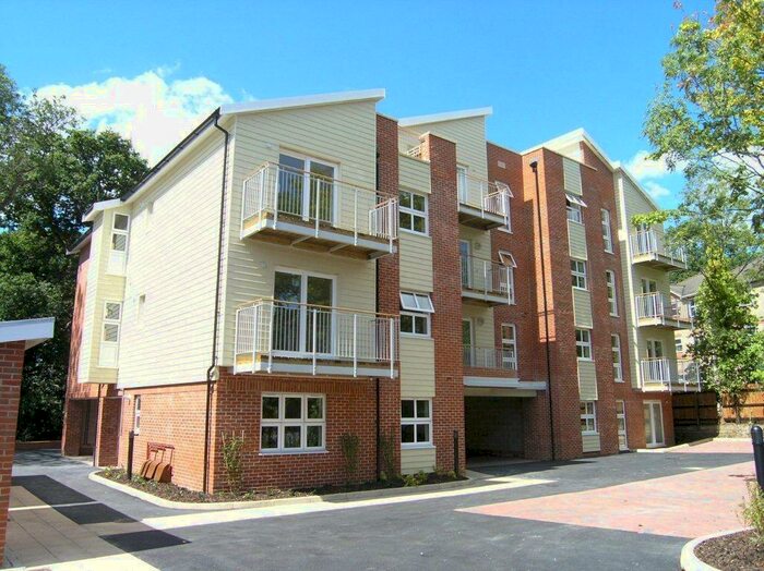 1 Bedroom Apartment To Rent In Northlands Road, Southampton, SO15