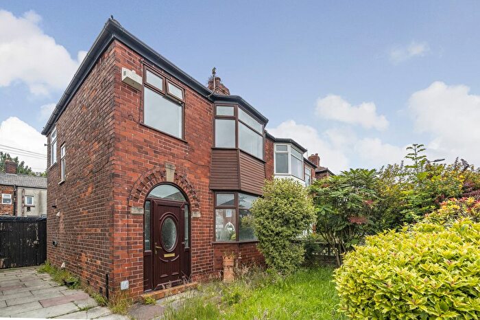 3 Bedroom Semi-Detached House To Rent In Wycombe Avenue, Manchester, M18