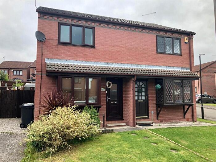 2 Bedroom House To Rent In Tansley Road, North Wingfield, Chesterfield, S42