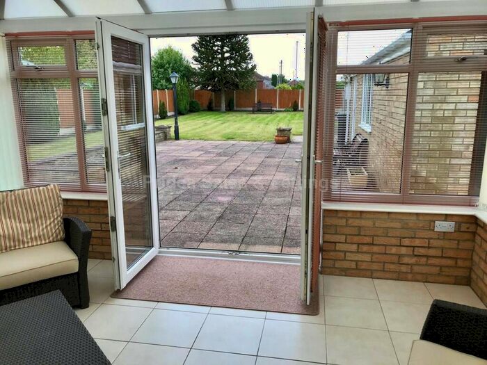 2 Bedroom Bungalow To Rent In Accommodation Road, Horncastle, LN9