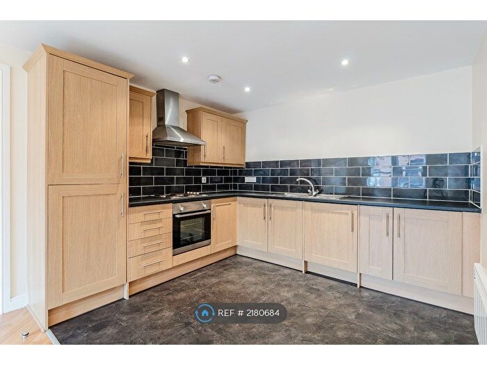 1 Bedroom Flat To Rent In West Street, Conisbrough, DN12