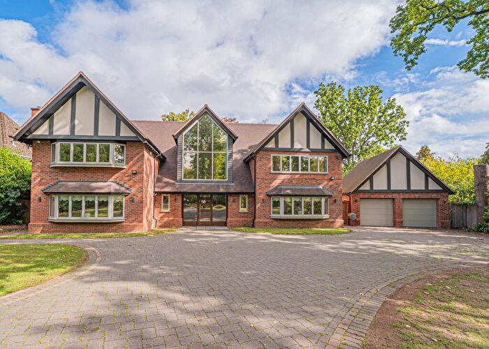 6 Bedroom Detached House For Sale In The Crescent, Hampton-In-Arden, B92