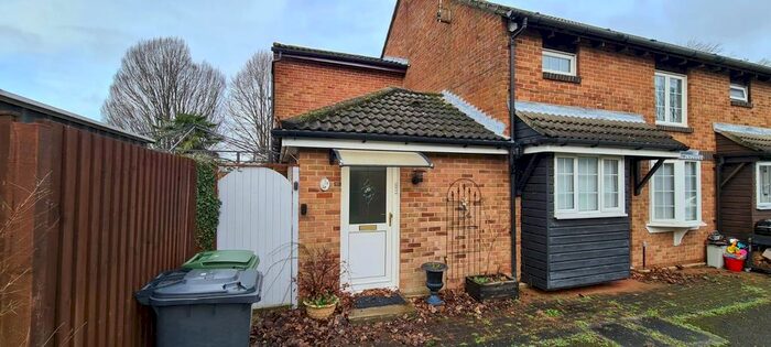 1 Bedroom Property To Rent In Ruskin Close, Basingstoke RG21