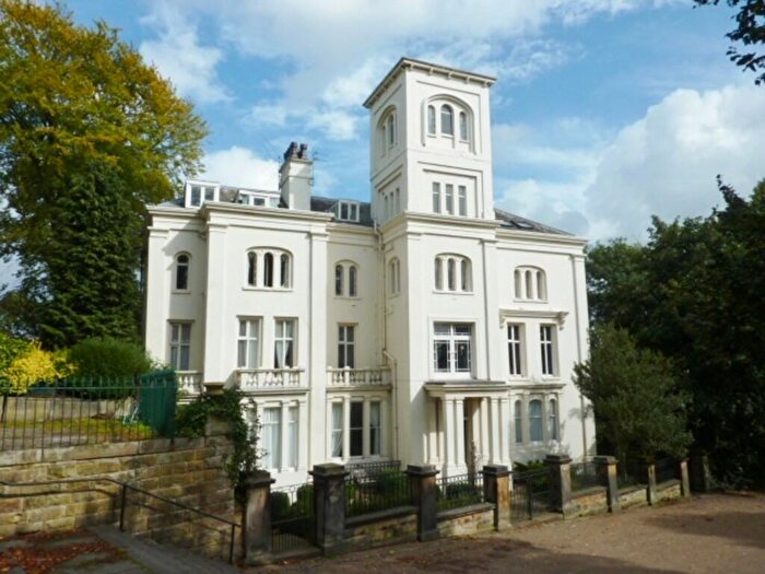 2 Bedroom Apartment To Rent In Bank Parade, Preston, PR1