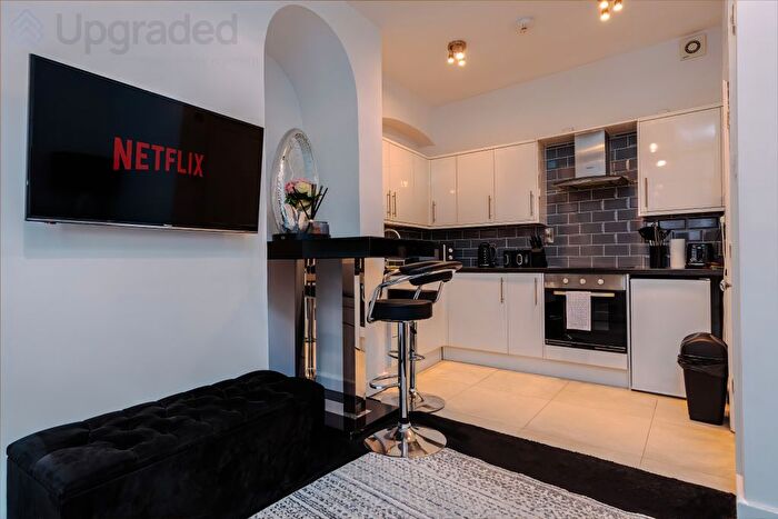 1 Bedroom Terraced House To Rent In Frogmore Street, Bristol, BS1