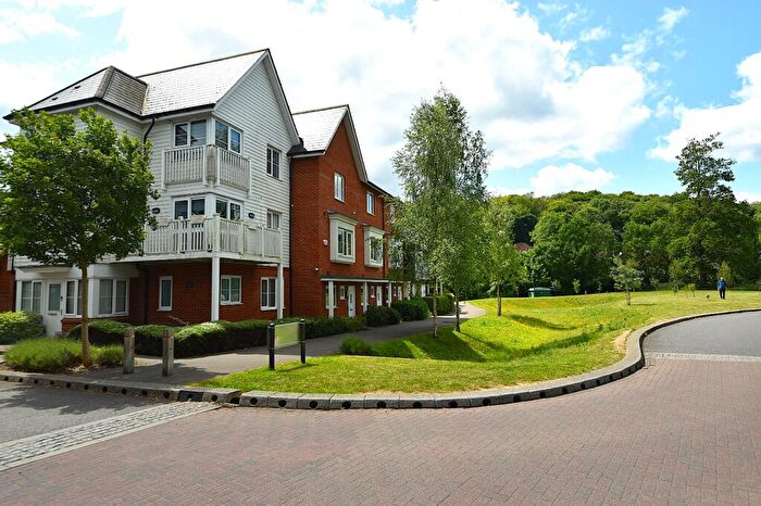2 Bedroom Apartment To Rent In Sierra Road, High Wycombe, Buckinghamshire, HP11