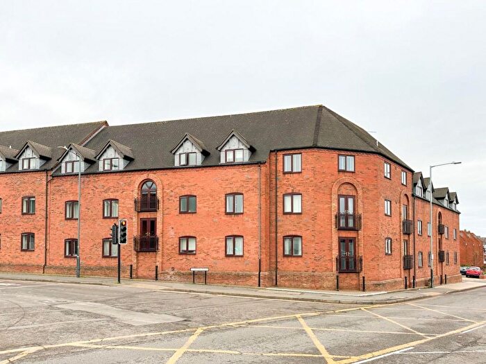 2 Bedroom Flat To Rent In Brewery Street, Maltings Court Brewery Street, CV37
