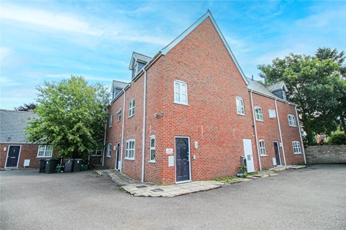 2 Bedroom Apartment To Rent In Oxford Street, Lambourn, Berkshire, RG17