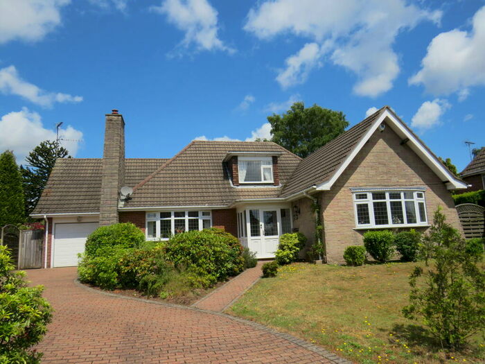 3 Bedroom Bungalow To Rent In Chatsworth Drive, Mansfield, NG18