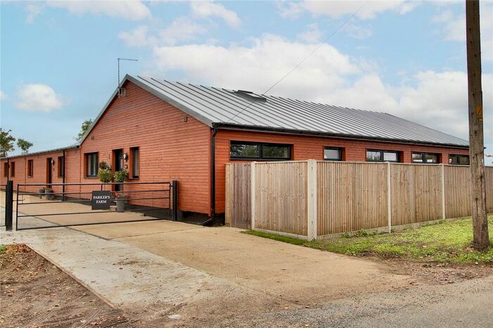 3 Bedroom Bungalow For Sale In David Street, Meopham, Gravesend, Kent, DA13