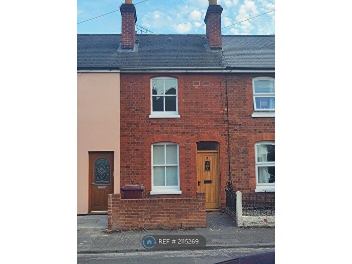 2 Bedroom Terraced House To Rent In Cardiff Road, Reading, RG1