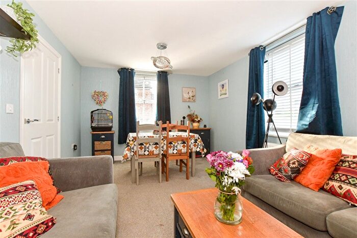 3 Bedroom End Of Terrace House For Sale In Red Fox Approach, Newport, Isle Of Wight, PO30