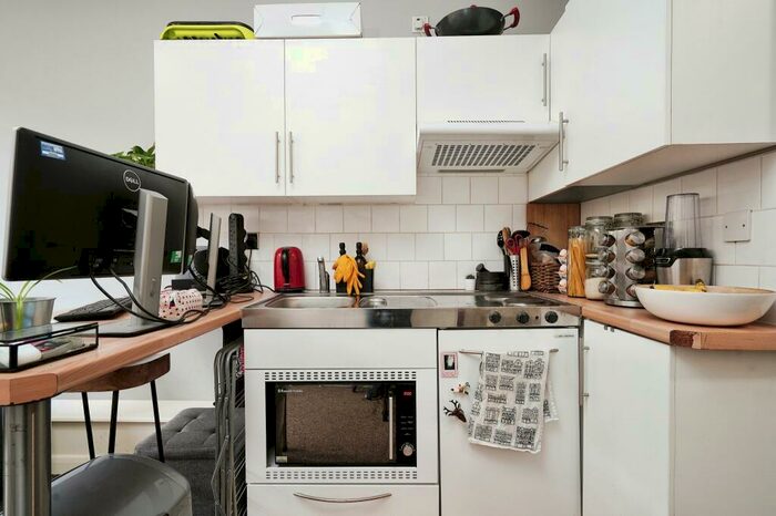 Apartment To Rent In The Technical, Adelaide Road, E10