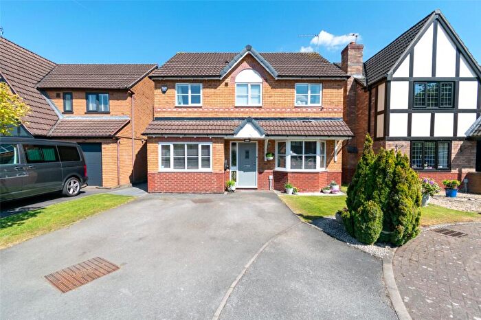 4 Bedroom Detached House For Sale In Guernsey Close, Middlewich, CW10