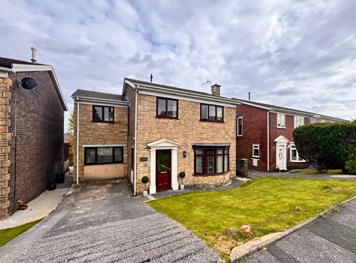 3 Bedroom Detached House For Sale In Hilltop, Llanelli, SA14