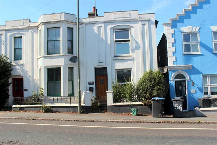 3 Bedroom End Of Terrace House To Rent In Egham Hill, Englefield Green, Egham, TW20