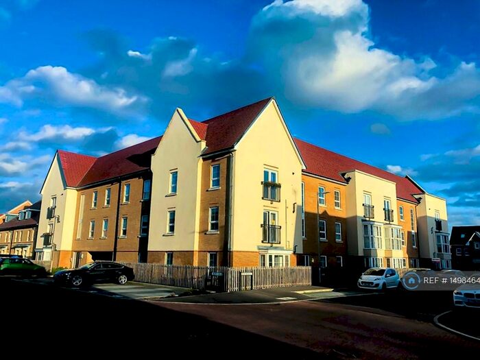 2 Bedroom Flat To Rent In Design Drive, Dunstable, LU6