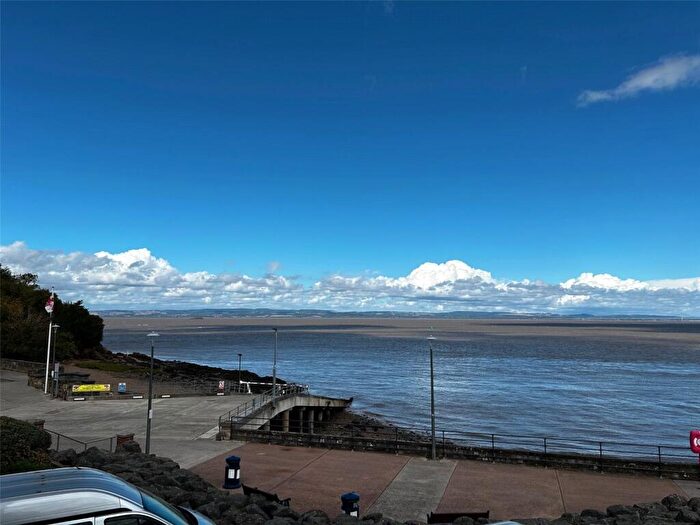 2 Bedroom Flat For Sale In Eastcliff, Portishead, Bristol, Somerset, BS20