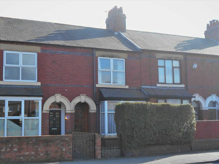 3 Bedroom Terraced House To Rent In King Edwards Drive, Harrogate, North Yorkshire, HG1