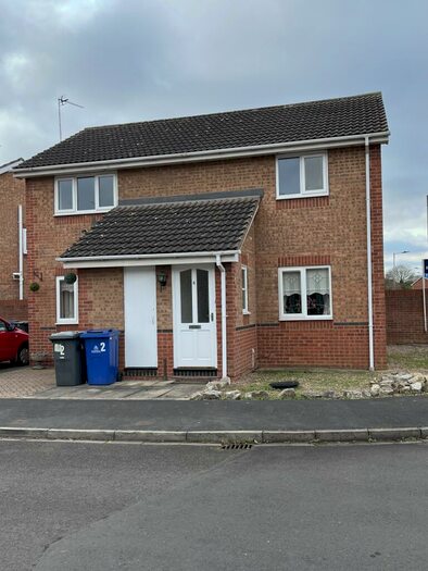 2 Bedroom Flat To Rent In Manor House Court, Scawthorpe, DN5