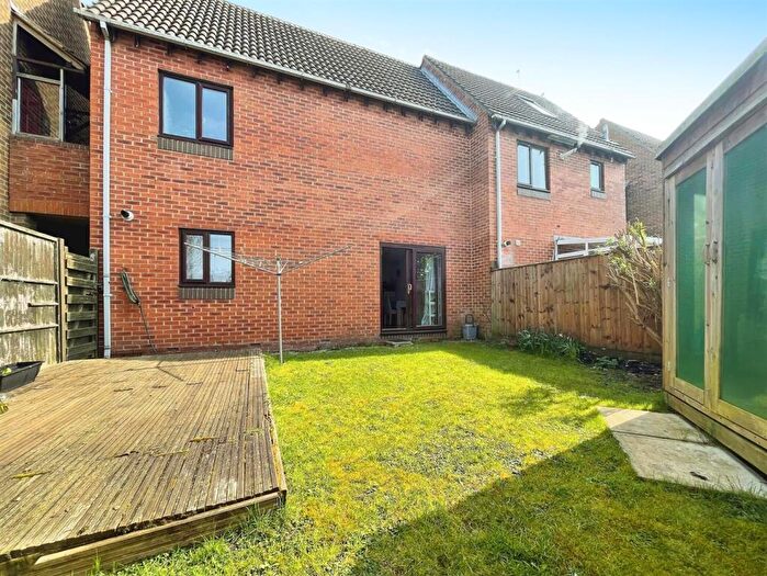 1 Bedroom Apartment To Rent In Flatford Place, Kidlington, OX5