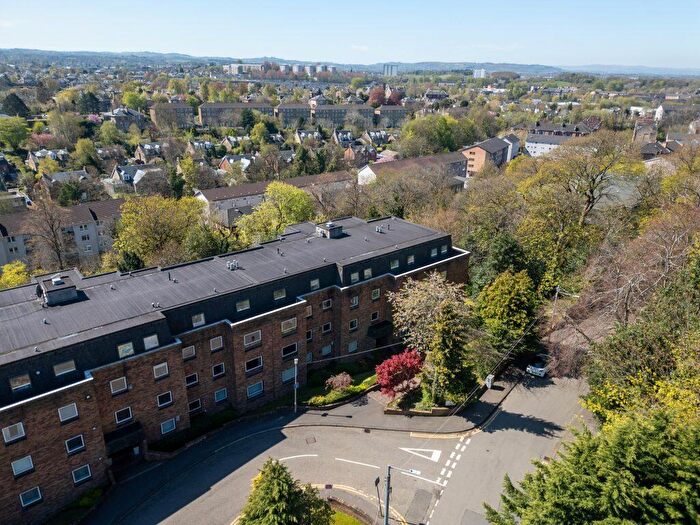 3 Bedroom Flat For Sale In Camphill Avenue, Langside, G41