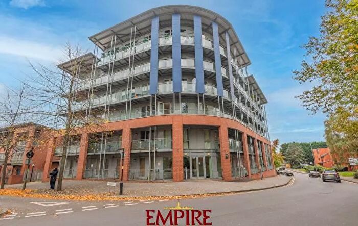 2 Bedroom Apartment For Sale In Wheeleys Lane, Birmingham, West Midlands, B15