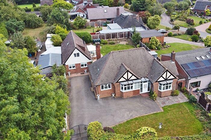 5 Bedroom Detached House For Sale In Shute Hill, Lichfield, WS13