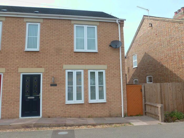 3 Bedroom Semi-Detached House To Rent In Rectory Road, Outwell, Wisbech, PE14