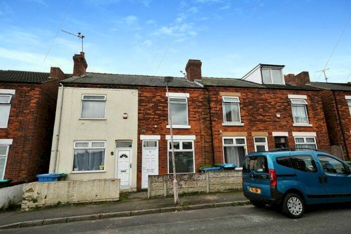 2 Bedroom Property To Rent In Arundel Drive, Mansfield, NG19