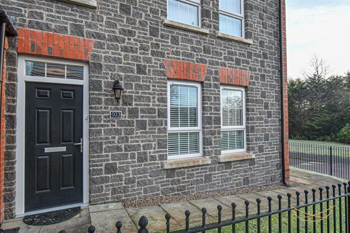 2 Bedroom Flat For Sale In Fairview Farm Road, Ballyclare, BT39